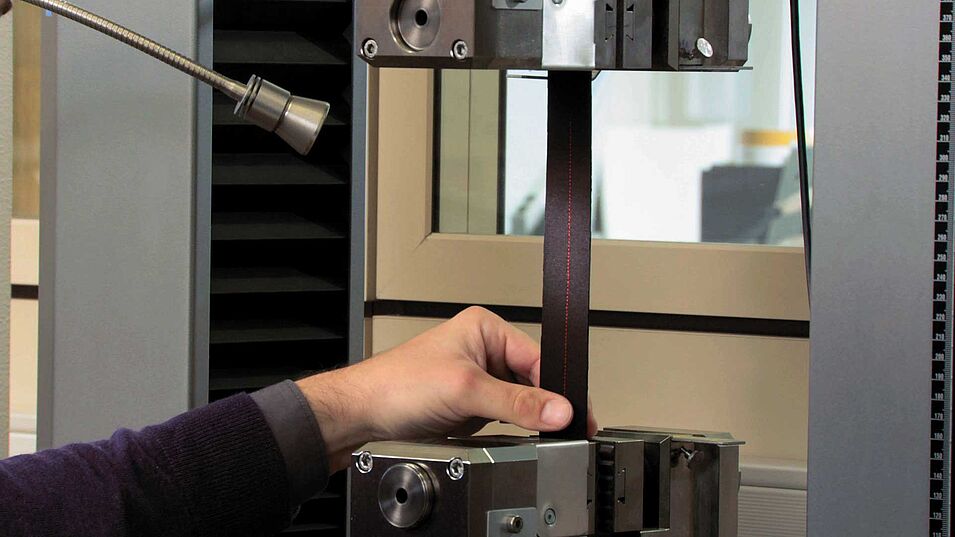 Examination of seam elongation